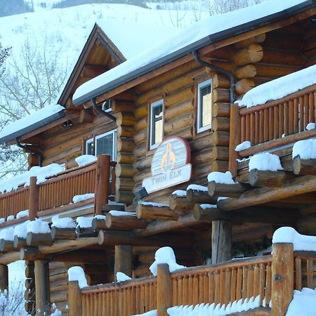 Rock Creek Resort เรดลอดจ์ ภายนอก รูปภาพ